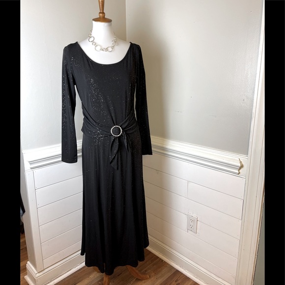 Perceptions Dresses & Skirts - Perceptions New York Beautiful Black Silver Glittered Dress 10 FREE SHIP